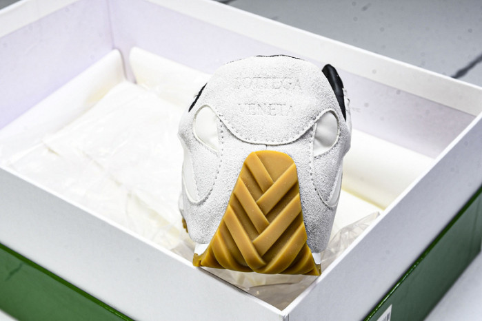 BOTTEGA VENETA  SNEAKER