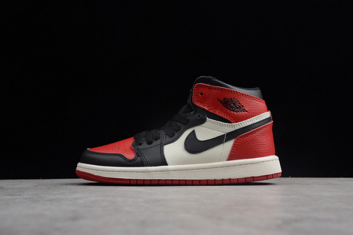 Kids Air Jordan 1 Retro High OG 