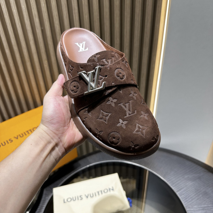 LV SLIPPERS