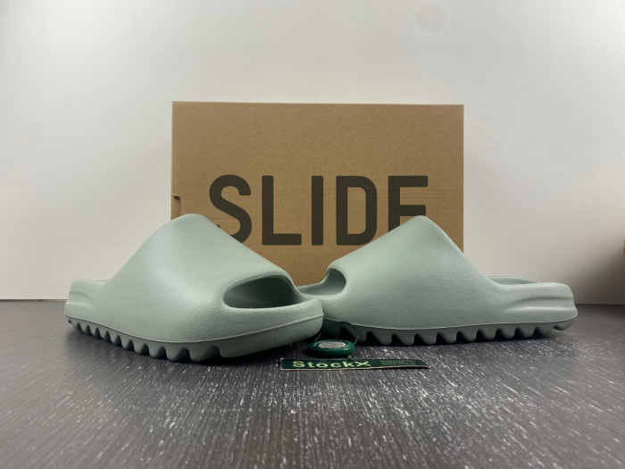 Y**zy slide  id5480