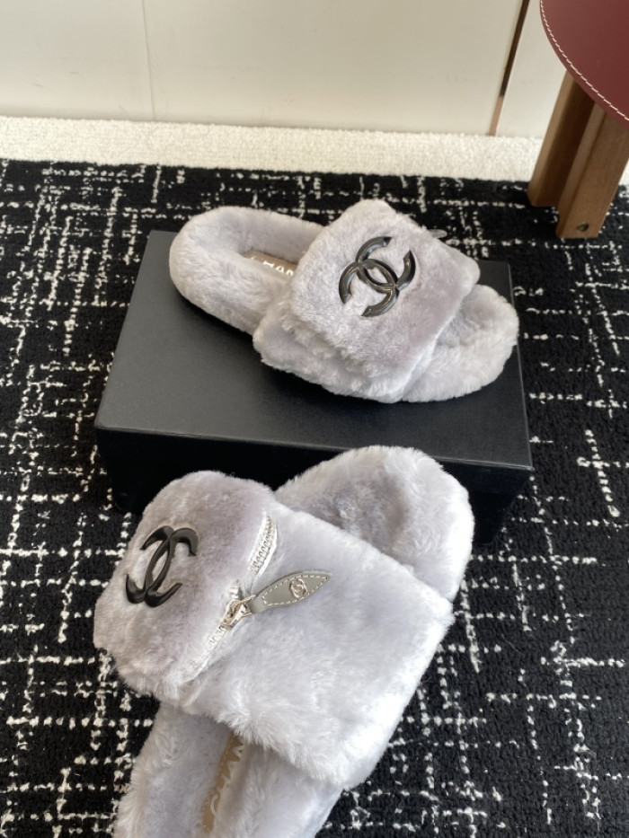 CH*NEL SLIPPERS