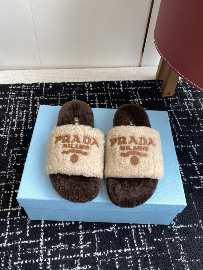 PRA*DA  SLIPPERS