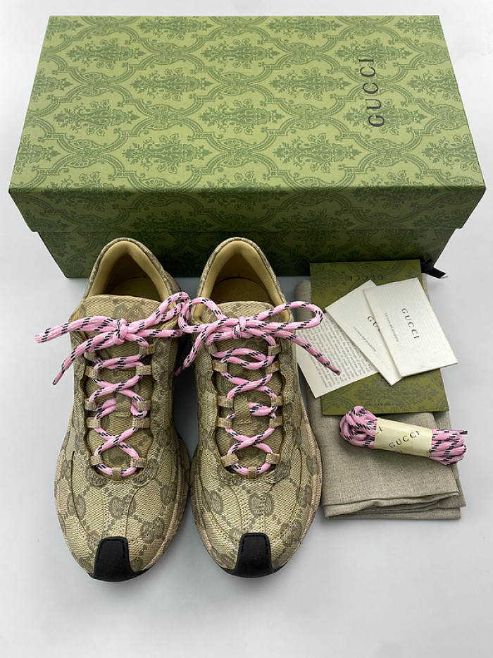 GUCC  Sneaker