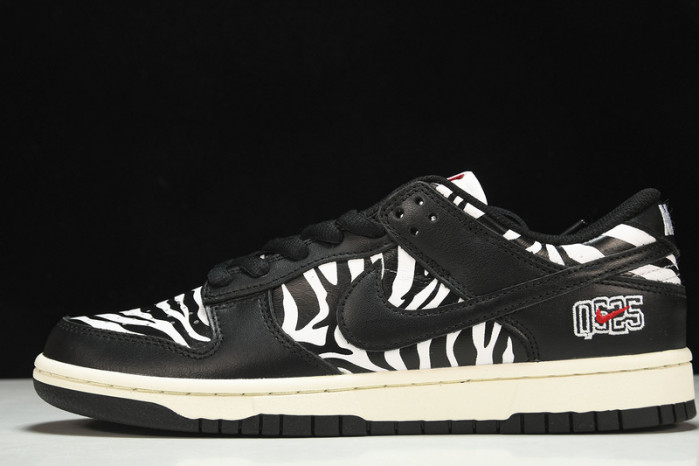 Quartersnacks x Nike SB Dunk 