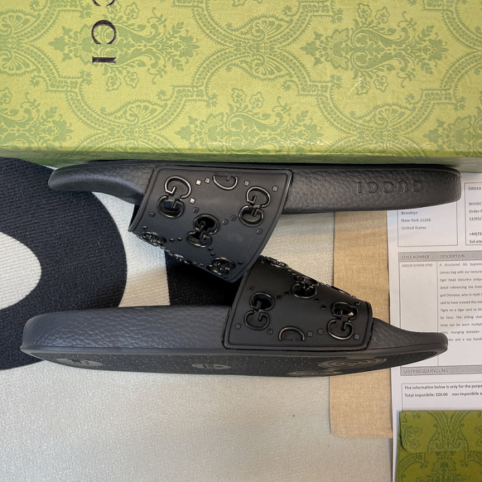 GUCC SLIPPERS