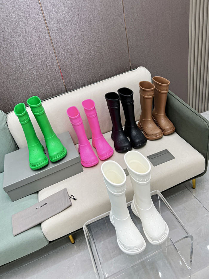 blcg Cr*0*s boot  211128