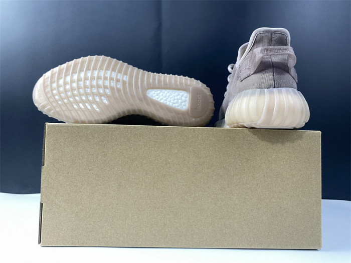 ad*s Y**zy boost 350 v2 mono mist gw2871