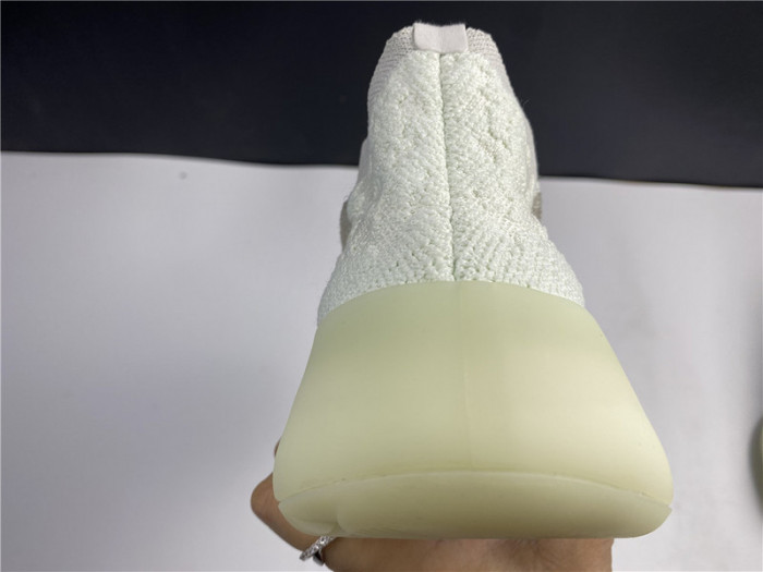 ad*s Y**zy boost 380 calcite glow gz8868