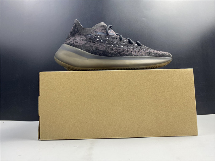 ad*s Y**zy boost 380 “onyx” reflective h02536