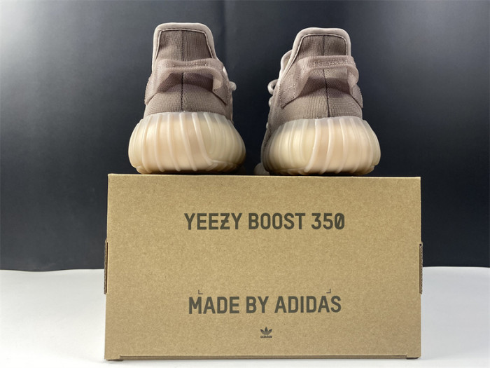 ad*s Y**zy boost 350 v2 mono mist gw2871