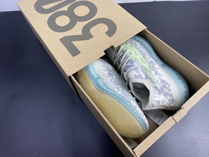ad*s  Y**zy boost 380 alien blue gw0304