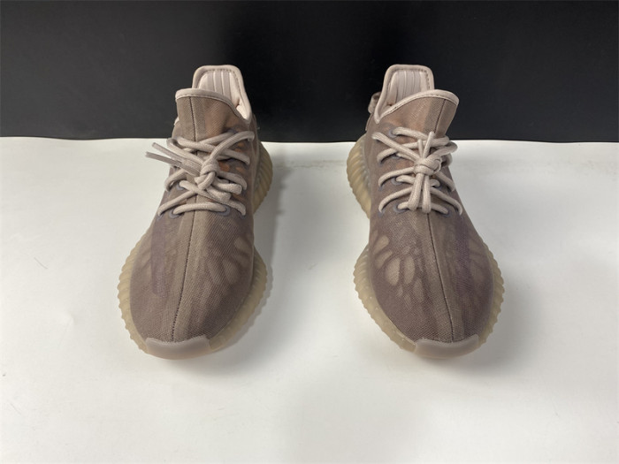 ad*s Y**zy boost 350 v2 mono mist gw2871