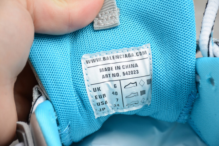 BLCG Track Trainer Blue Pink Silver 542023 W1GC1 4051