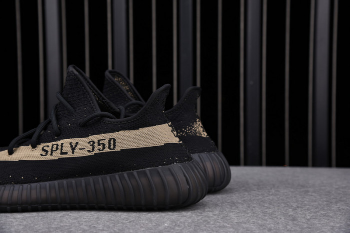 ad*s Y**zy boost 350 v2 core black green by9611