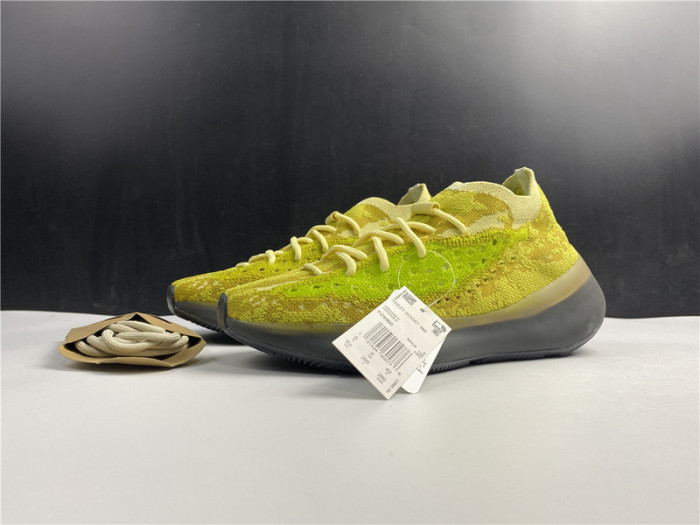 ad*s Y**zy boost 380 hylte glow fz4990