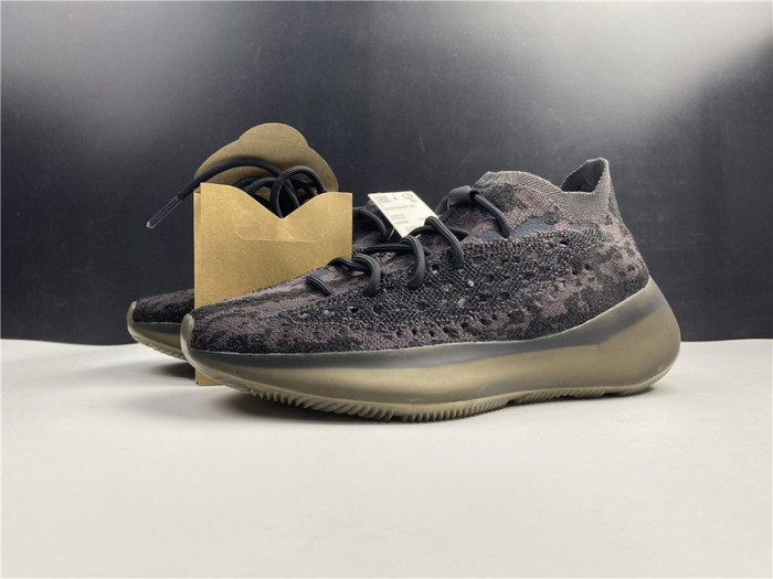 ad*s Y**zy boost 380 “onyx” reflective h02536