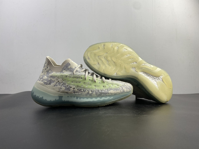 ad*s  Y**zy boost 380 alien blue gw0304