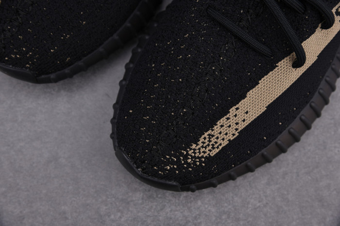 ad*s Y**zy boost 350 v2 core black green by9611