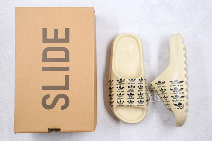 kanye west x ad*s Y**zy slide“resin"