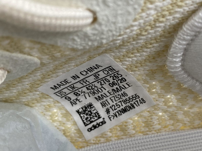 ad*s Y**zy boost 350 v2 “abez” fz5246