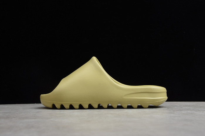 kanye west x ad*s Y**zy slide “resin ”fx0494